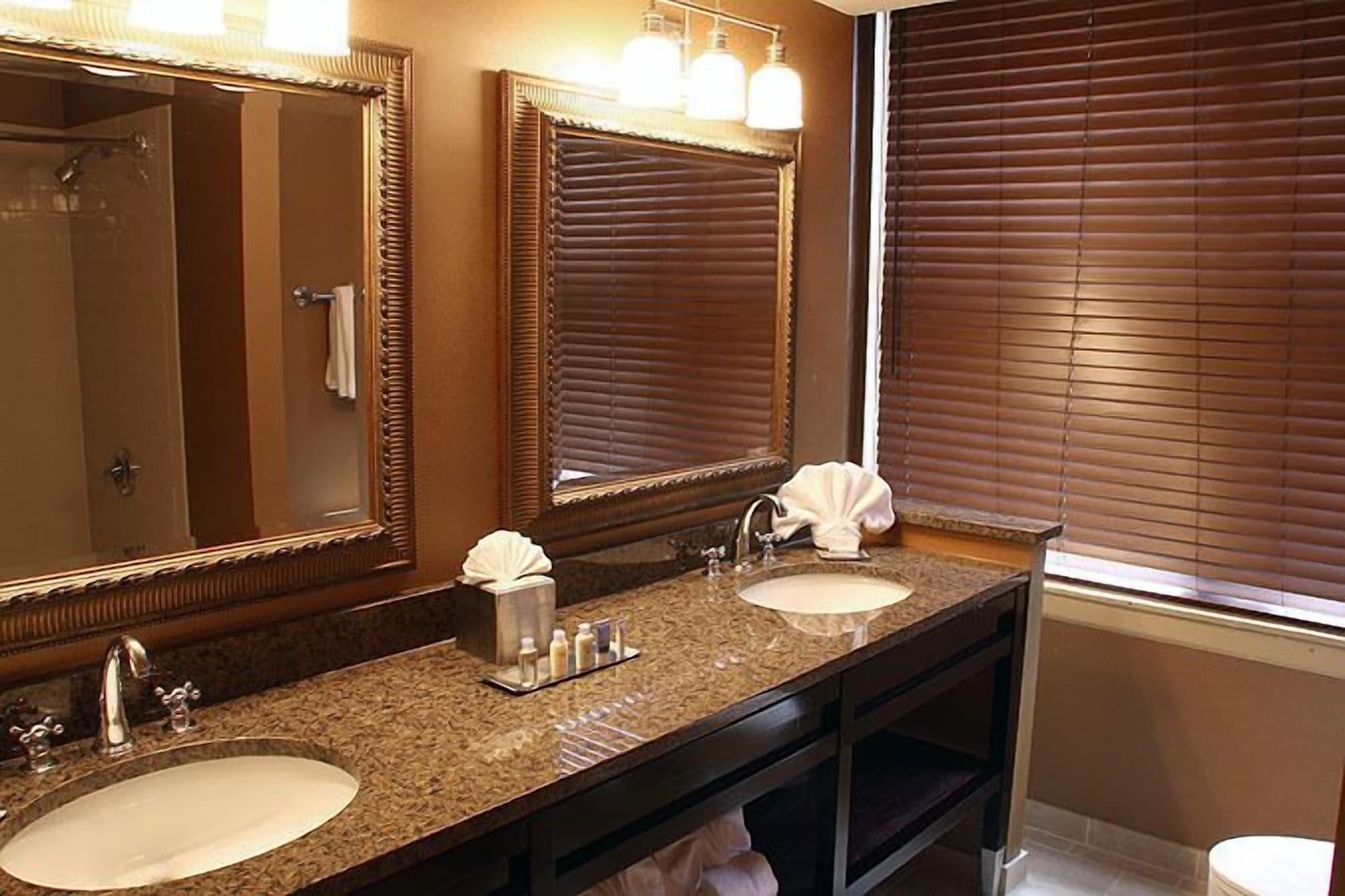 Doubletree By Hilton Memphis Downtown Hotel Eksteriør billede